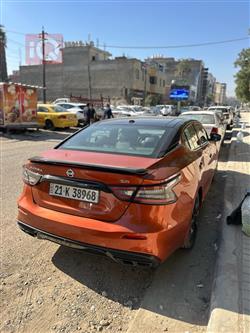 نيسان ماكسيما